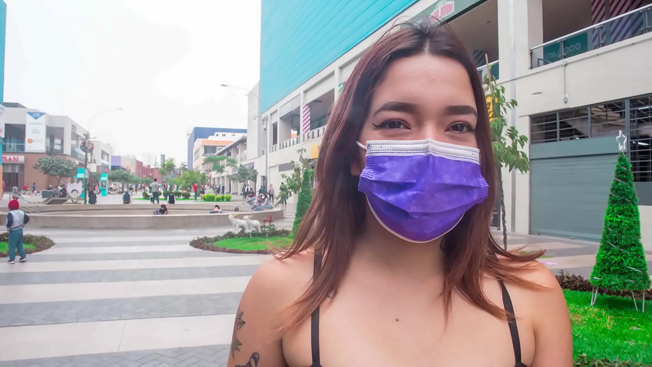 VENEZUELAN IMMIGRANT chegou recentemente ao Peru, chantageia o motorista de táxi