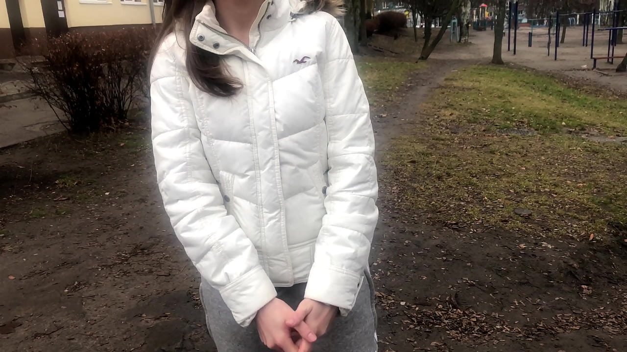 Estranho para o dinheiro sugado e fodido. Amador russo. Com Falando.